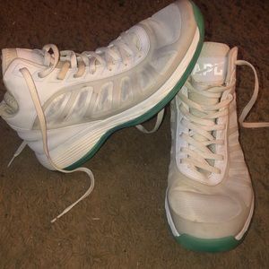 Basketball Shoes